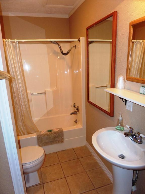 Eureka Suites Eureka Springs Szoba fotó